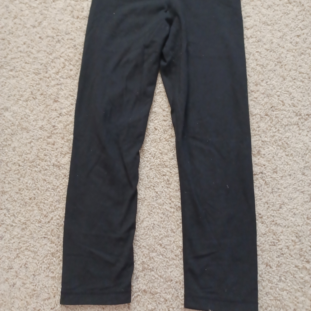 Lululemon capri leggings 8